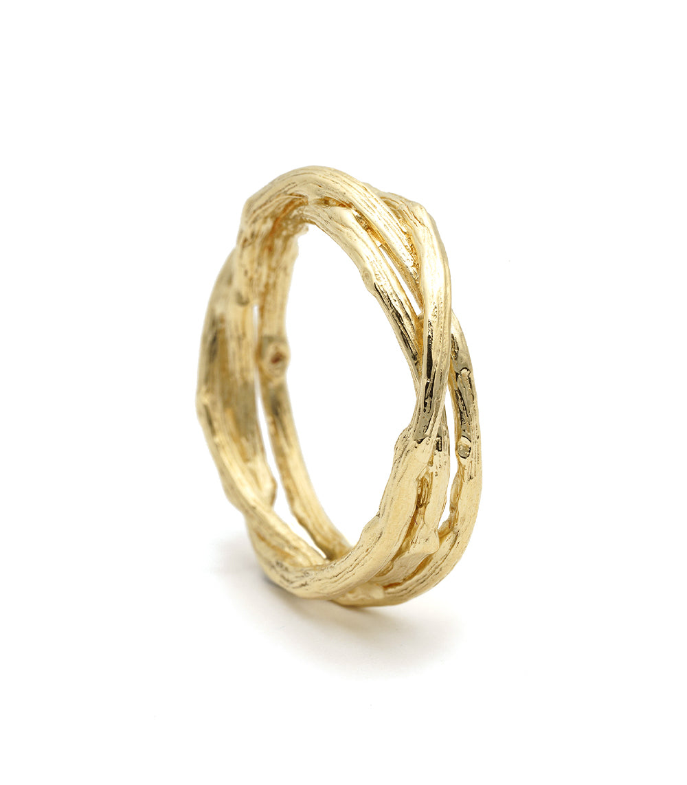 Woven Branches M-R5 ring in shiny gold with woven branch texture, slender band profile.
