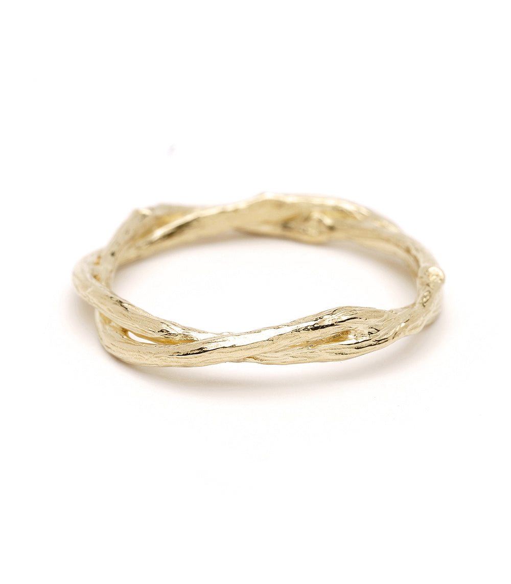 Twisted Branches ES-R31-LG gold ring band with twisted branch pattern, shiny finish on white background