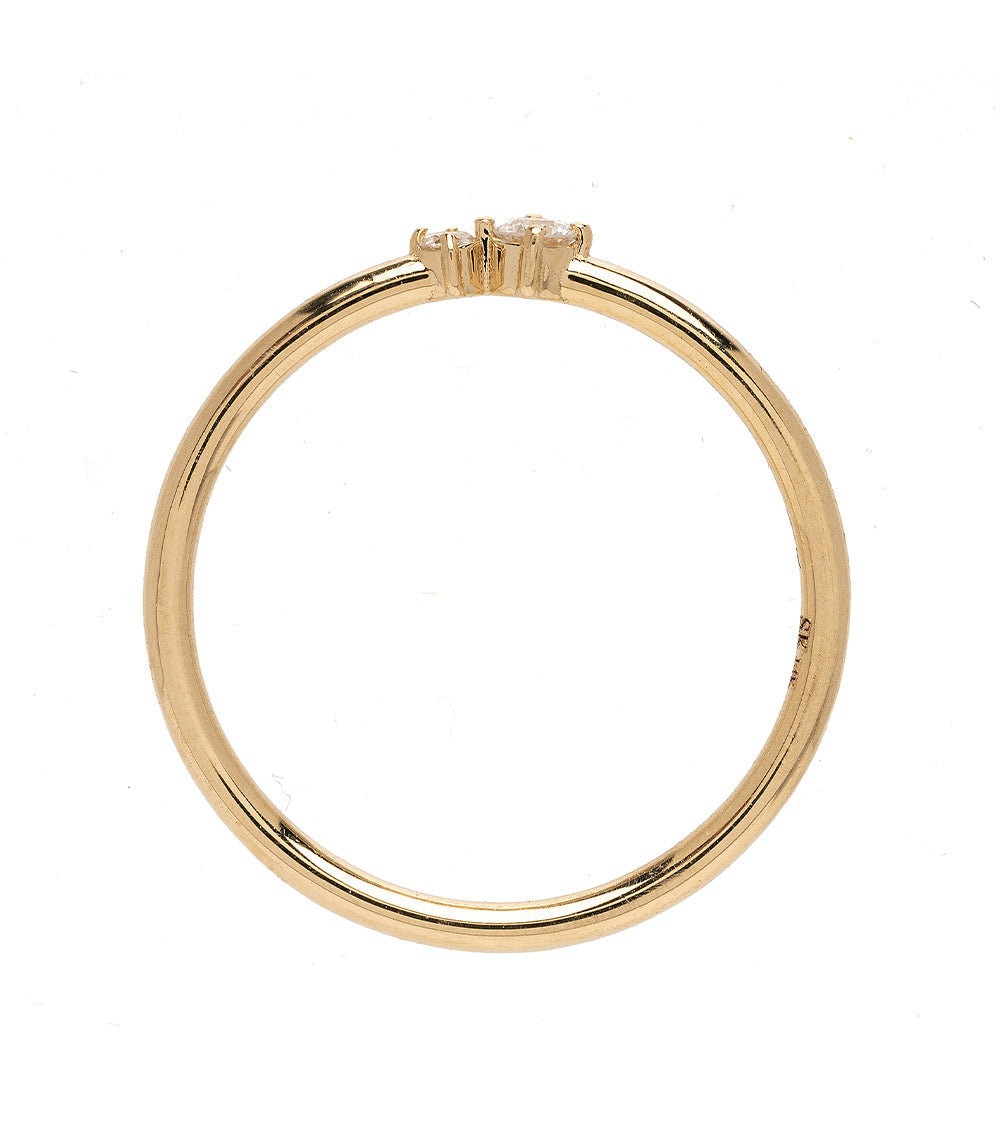 Confetti Band SB-R5 band in 14K yellow gold with shiny confetti-style stone accents at the top