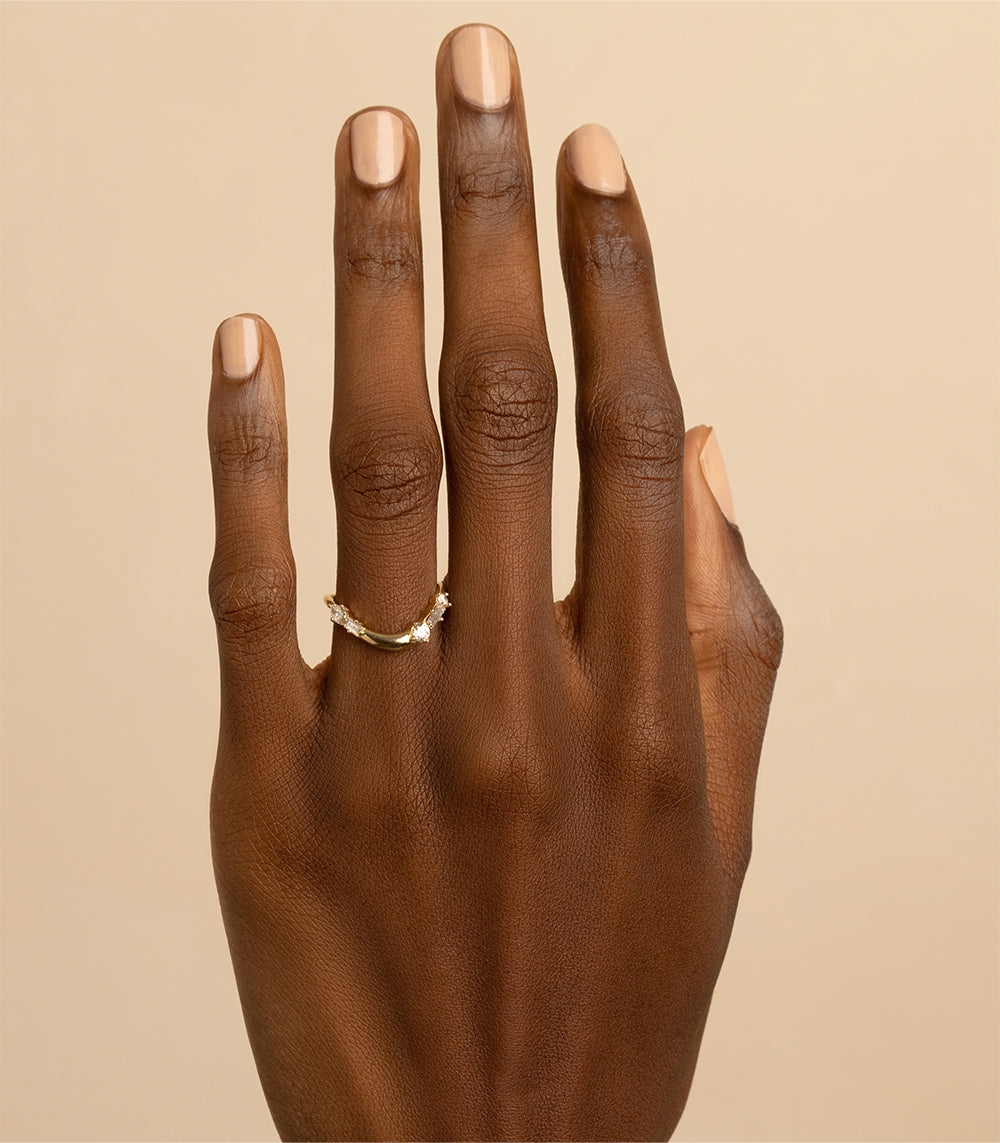 Medium Melt Band EGB-R15 ring in 14K yellow gold with shiny finish and slim stone-set profile
